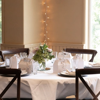 river-room-wedding-table